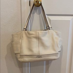 Coach - Park Carrie Tote // White/Cream + Rust